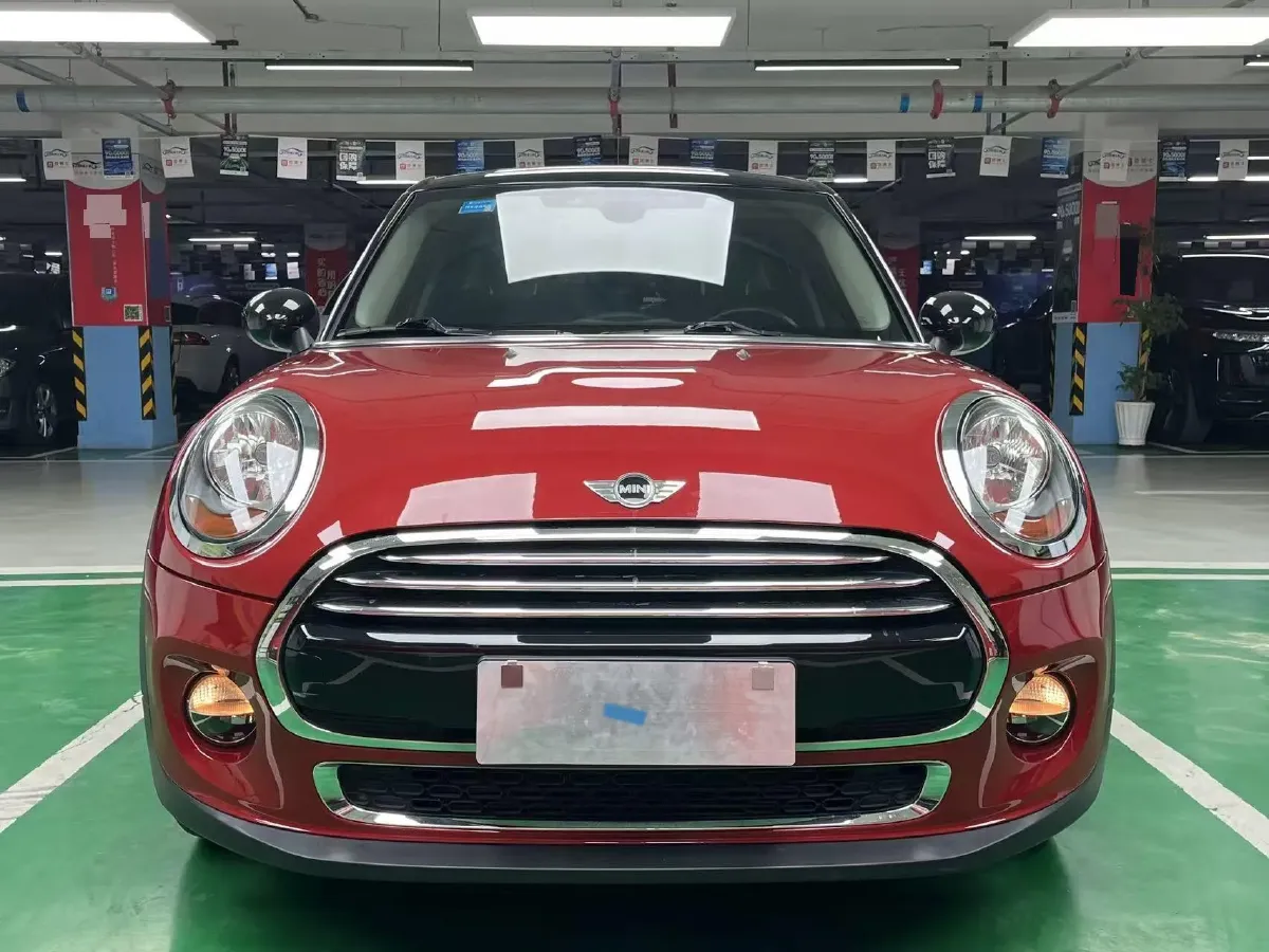 2015 MINI MINI 1.5T 136HP L3 6AT,autocango,china used car exporter,china ev exporter,chinese used car exporter,chinese used ev exporter
