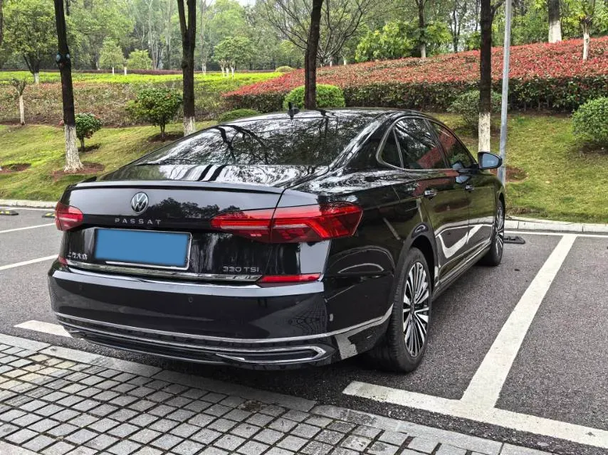 2020 Volkswagen Passat 2.0T 186HP L4 7DCT,autocango,china used car exporter,china ev exporter,chinese used car exporter,chinese used ev exporter