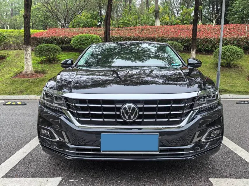 2020 Volkswagen Passat 2.0T 186HP L4 7DCT,autocango,china used car exporter,china ev exporter,chinese used car exporter,chinese used ev exporter