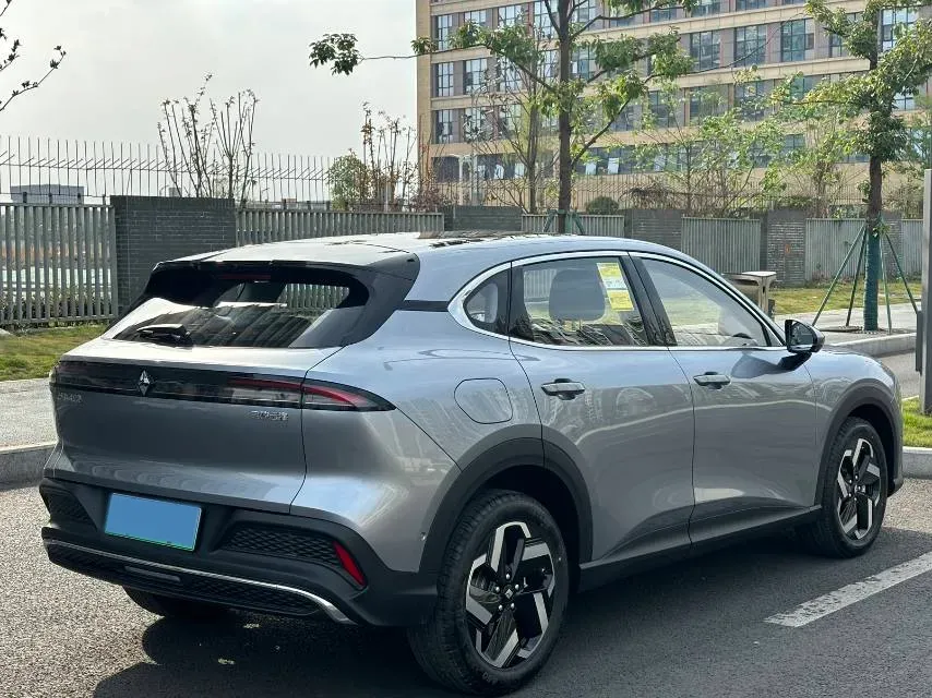 2024 MAXUS Interstellar 2.0T 143HP L4 6AT,autocango,china used car exporter,china ev exporter,chinese used car exporter,chinese used ev exporter