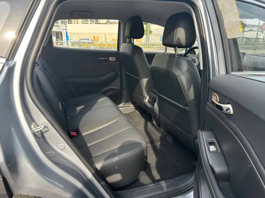 2024 MAXUS Interstellar 2.0T 143HP L4 6AT,autocango,china used car exporter,china ev exporter,chinese used car exporter,chinese used ev exporter