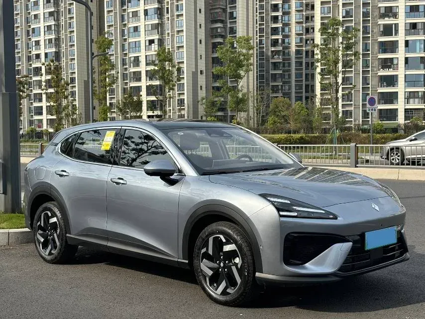 2024 MAXUS Interstellar 2.0T 143HP L4 6AT,autocango,china used car exporter,china ev exporter,chinese used car exporter,chinese used ev exporter