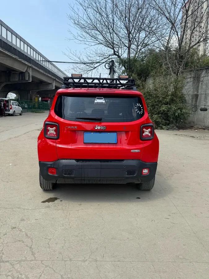 2018 Jeep Renegade 1.4T 150HP L4 7DCT,autocango,china used car exporter,china ev exporter,chinese used car exporter,chinese used ev exporter