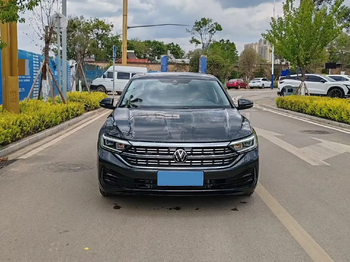 2023 Volkswagen Sagitar 1.5T 160HP L4 7DCT,autocango,china used car exporter,china ev exporter,chinese used car exporter,chinese used ev exporter