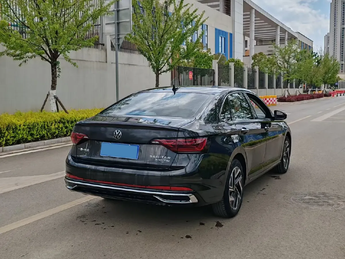 2023 Volkswagen Sagitar 1.5T 160HP L4 7DCT,autocango,china used car exporter,china ev exporter,chinese used car exporter,chinese used ev exporter