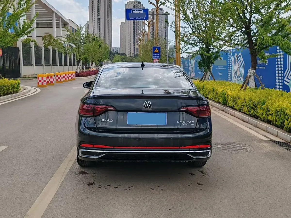 2023 Volkswagen Sagitar 1.5T 160HP L4 7DCT,autocango,china used car exporter,china ev exporter,chinese used car exporter,chinese used ev exporter