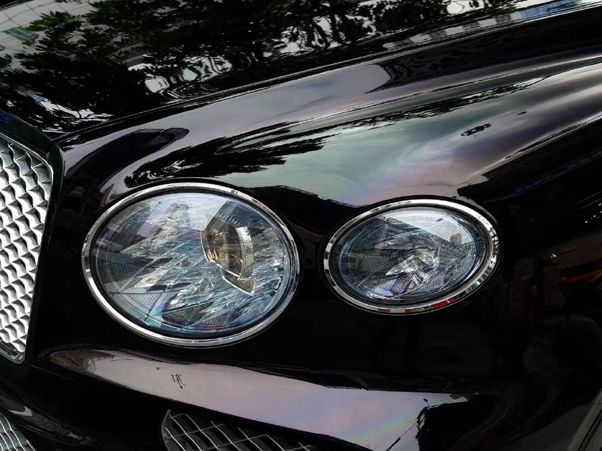 2021 Bentley Bentayga 4.0T 550HP V8 8AT,autocango,china used car exporter,china ev exporter,chinese used car exporter,chinese used ev exporter