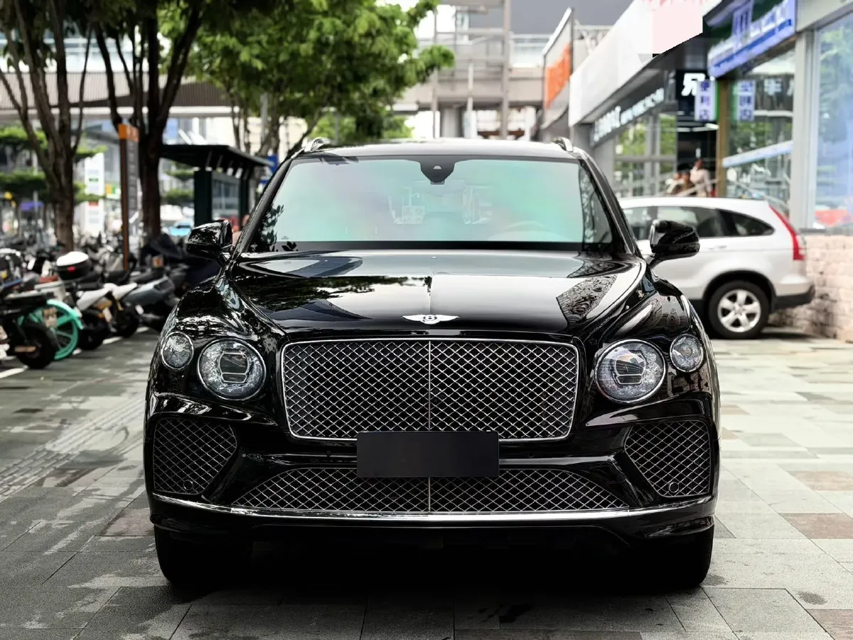 2021 Bentley Bentayga 4.0T 550HP V8 8AT,autocango,china used car exporter,china ev exporter,chinese used car exporter,chinese used ev exporter