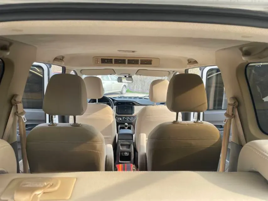 2019 WuLing HongGuang 1.5L 99HP L4 6MT,autocango,china used car exporter,china ev exporter,chinese used car exporter,chinese used ev exporter