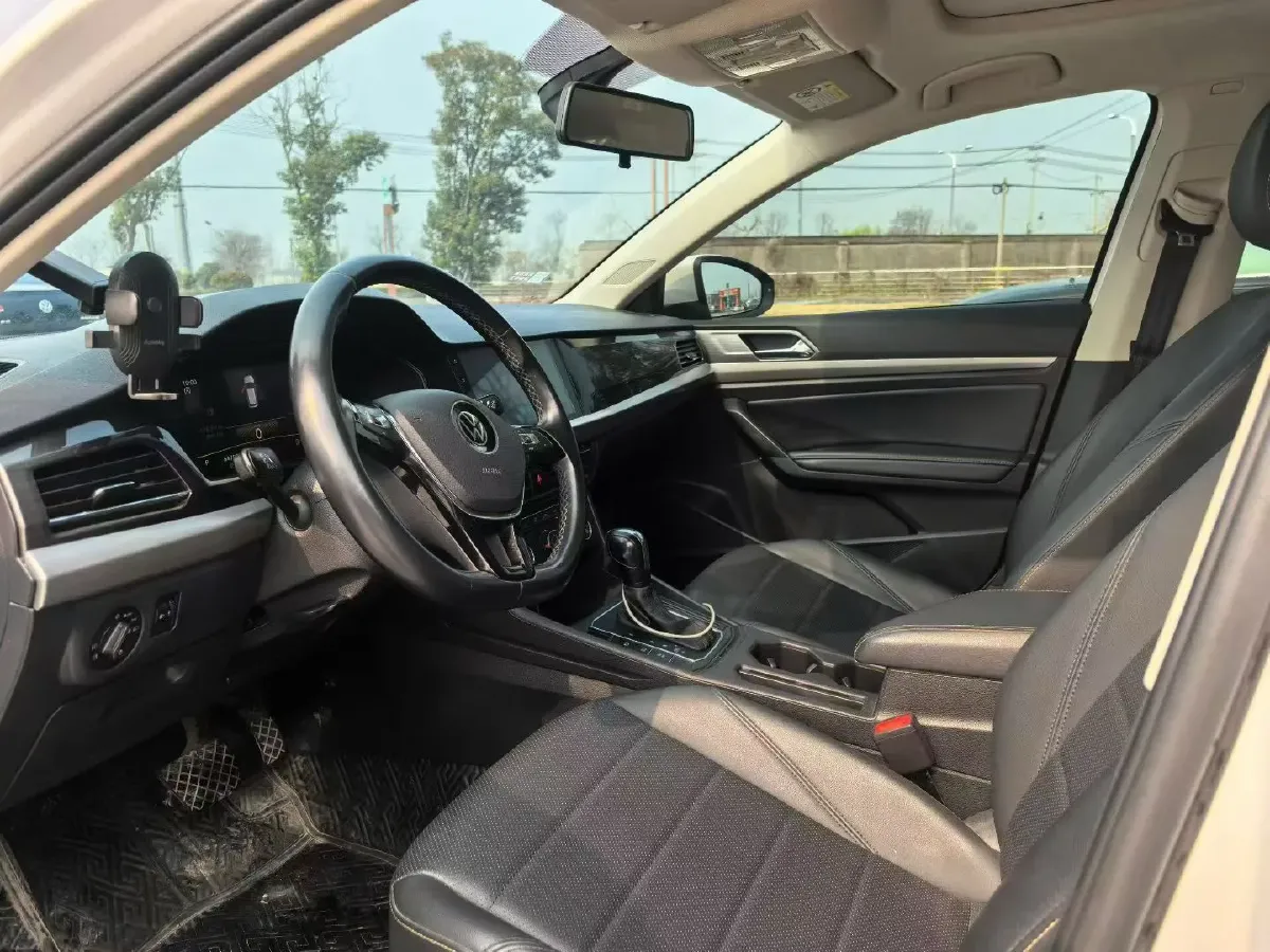 2021 Volkswagen Lavida 1.5L 113HP L4 6AT,autocango,china used car exporter,china ev exporter,chinese used car exporter,chinese used ev exporter