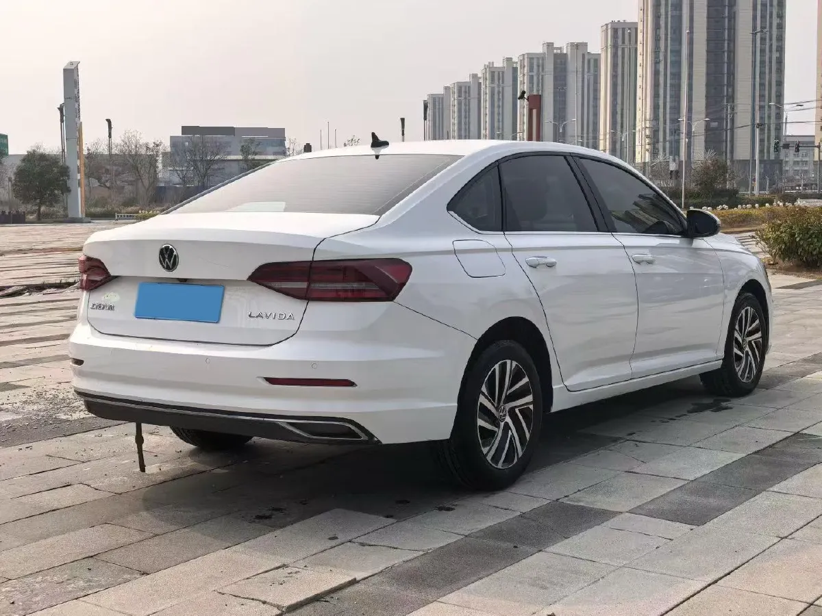 2021 Volkswagen Lavida 1.5L 113HP L4 6AT,autocango,china used car exporter,china ev exporter,chinese used car exporter,chinese used ev exporter