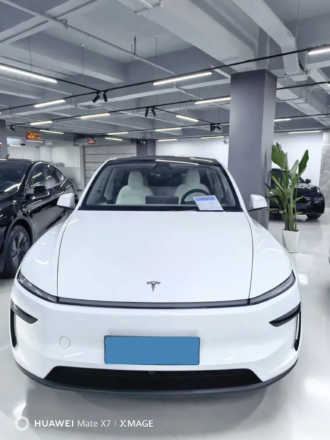 2025 Tesla Model Y BEV,autocango,china used car exporter,china ev exporter,chinese used car exporter,chinese used ev exporter