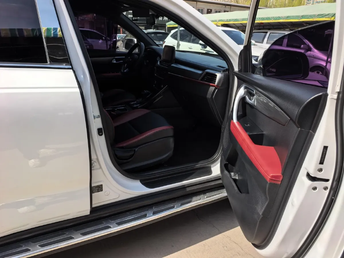 2018 Kia Sportage R 2.0L 160HP L4 6AT,autocango,china used car exporter,china ev exporter,chinese used car exporter,chinese used ev exporter