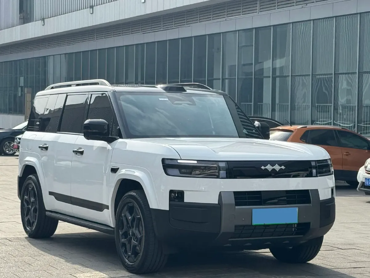 2025 FangChengBao Tai 7 1.5T 156HP L4 E-CVT PHEV,autocango,china used car exporter,china ev exporter,chinese used car exporter,chinese used ev exporter