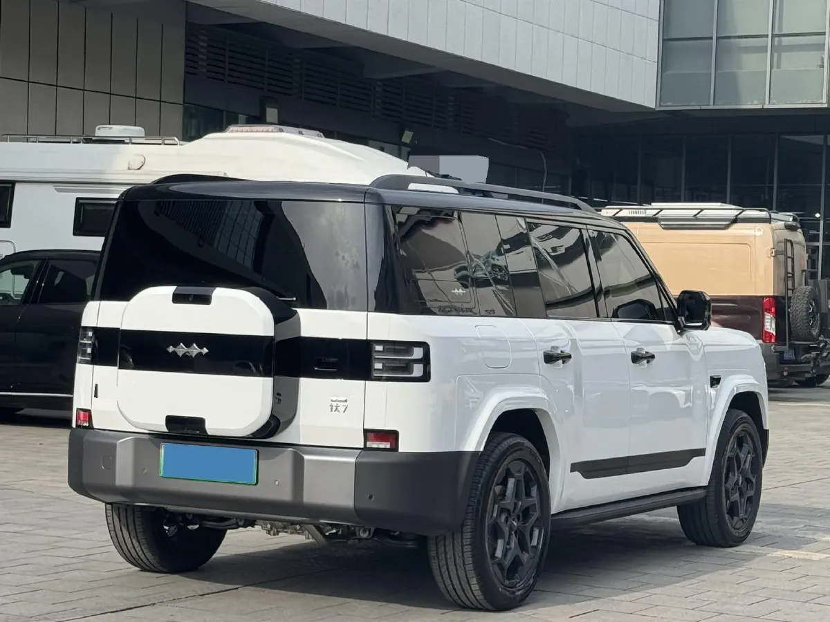 2025 FangChengBao Tai 7 1.5T 156HP L4 E-CVT PHEV,autocango,china used car exporter,china ev exporter,chinese used car exporter,chinese used ev exporter