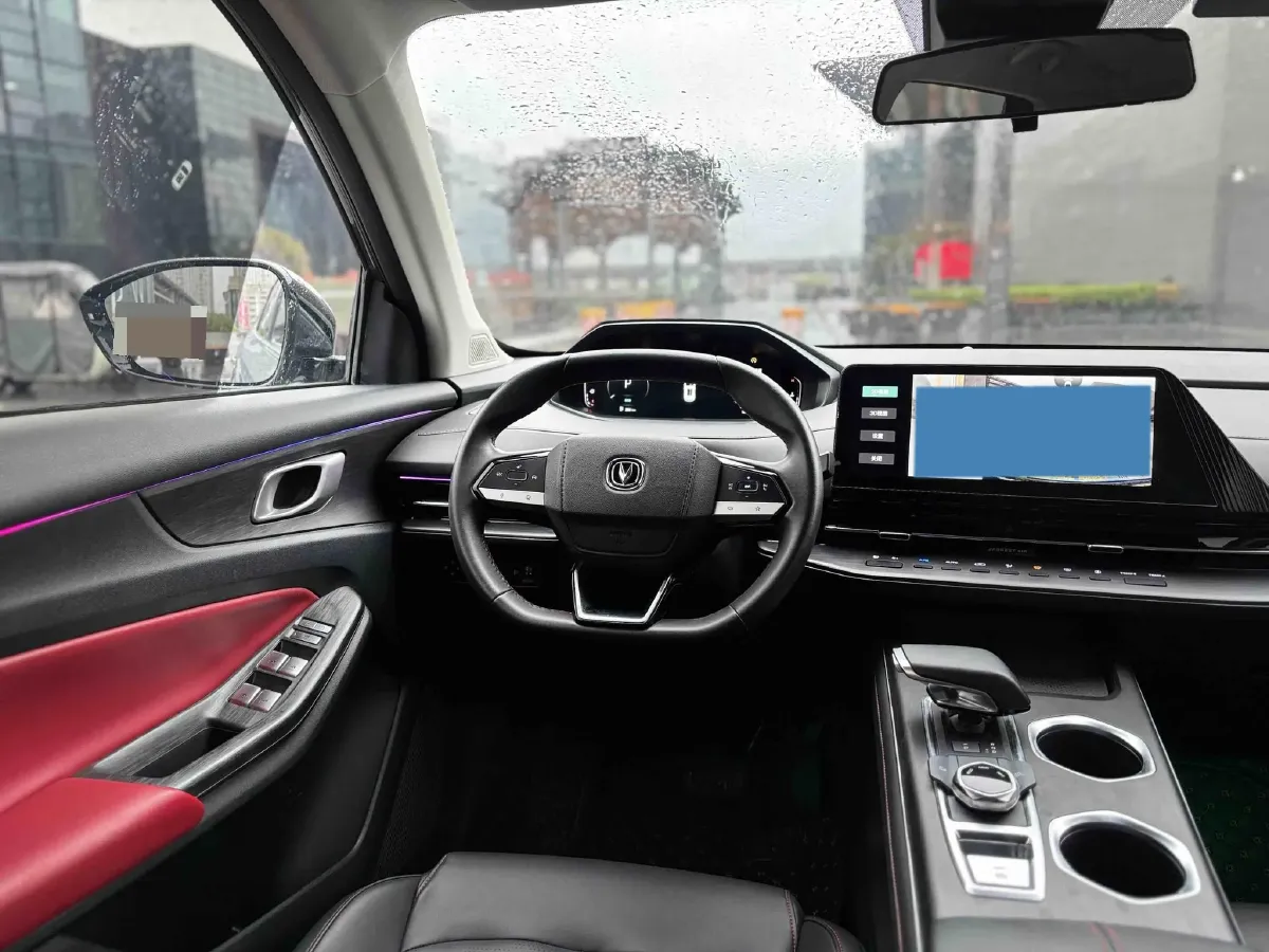 2022 ChangAn Oshan X7 Plus 1.5T 188HP L4 7DCT,autocango,china used car exporter,china ev exporter,chinese used car exporter,chinese used ev exporter