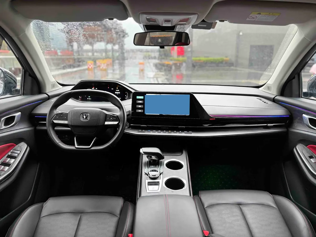 2022 ChangAn Oshan X7 Plus 1.5T 188HP L4 7DCT,autocango,china used car exporter,china ev exporter,chinese used car exporter,chinese used ev exporter