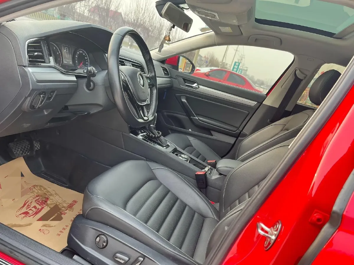 2019 Volkswagen Passat 1.4T 150HP L4 7DCT,autocango,china used car exporter,china ev exporter,chinese used car exporter,chinese used ev exporter