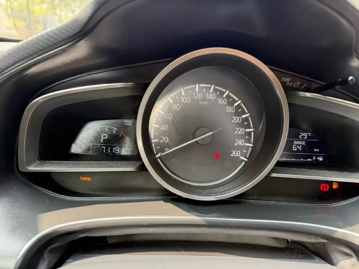 2017 Mazda 3 Axela 1.5L 117HP L4 6AT,autocango,china used car exporter,china ev exporter,chinese used car exporter,chinese used ev exporter