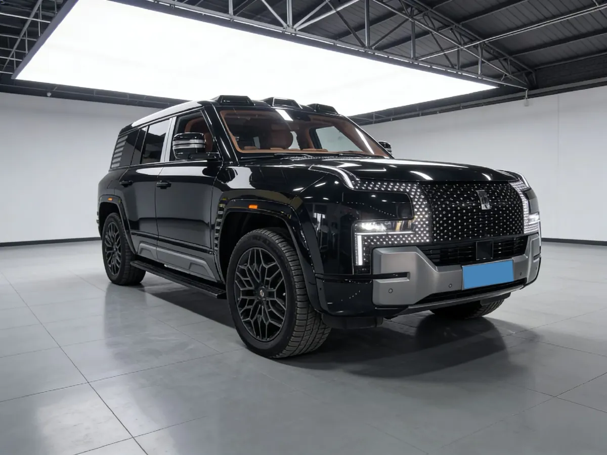 2023 YangWang U8 2.0T 272HP L4 REEV 49.05KWH,autocango,china used car exporter,china ev exporter,chinese used car exporter,chinese used ev exporter