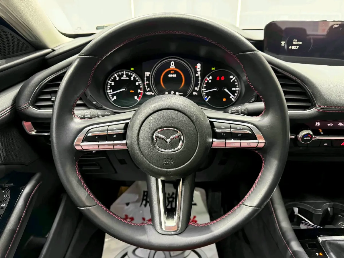 2021 Mazda 3 Axela 2.0L 158HP L4 6AT,autocango,china used car exporter,china ev exporter,chinese used car exporter,chinese used ev exporter