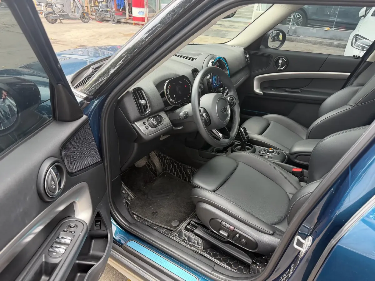 2021 MINI COUNTRYMAN 1.5T 136HP L3 8AT,autocango,china used car exporter,china ev exporter,chinese used car exporter,chinese used ev exporter