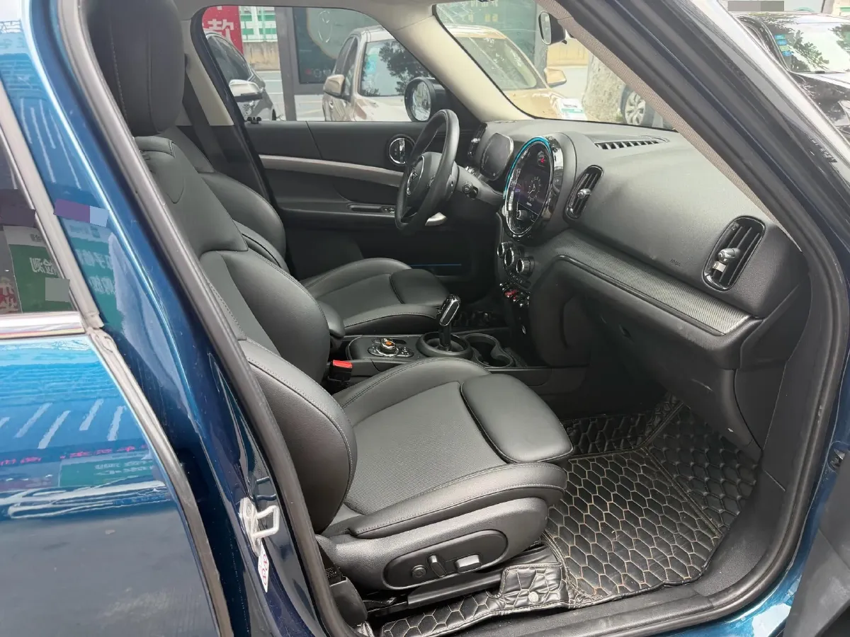 2021 MINI COUNTRYMAN 1.5T 136HP L3 8AT,autocango,china used car exporter,china ev exporter,chinese used car exporter,chinese used ev exporter