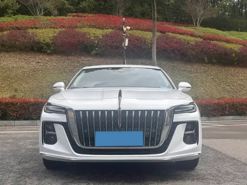 2022 HongQi H5 1.8T 197HP L4 6AT,autocango,china used car exporter,china ev exporter,chinese used car exporter,chinese used ev exporter