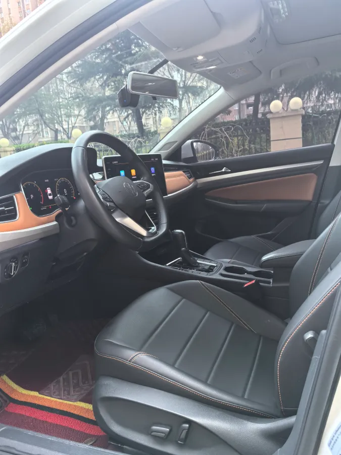 2023 Volkswagen Bora 1.2T 116HP L4 7DCT,autocango,china used car exporter,china ev exporter,chinese used car exporter,chinese used ev exporter