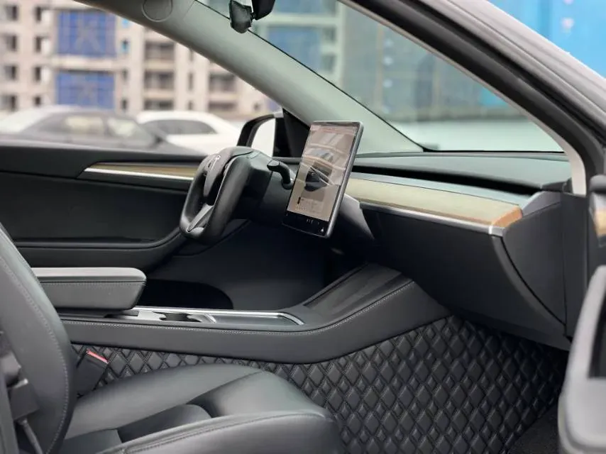 2022 Tesla Model Y BEV 60KWH,autocango,china used car exporter,china ev exporter,chinese used car exporter,chinese used ev exporter