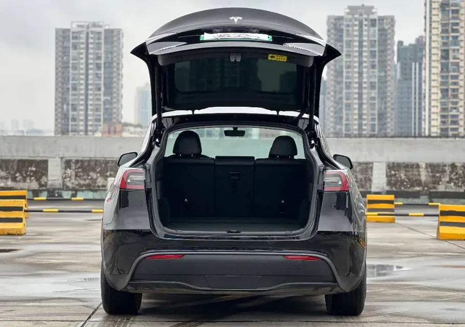 2022 Tesla Model Y BEV 60KWH,autocango,china used car exporter,china ev exporter,chinese used car exporter,chinese used ev exporter