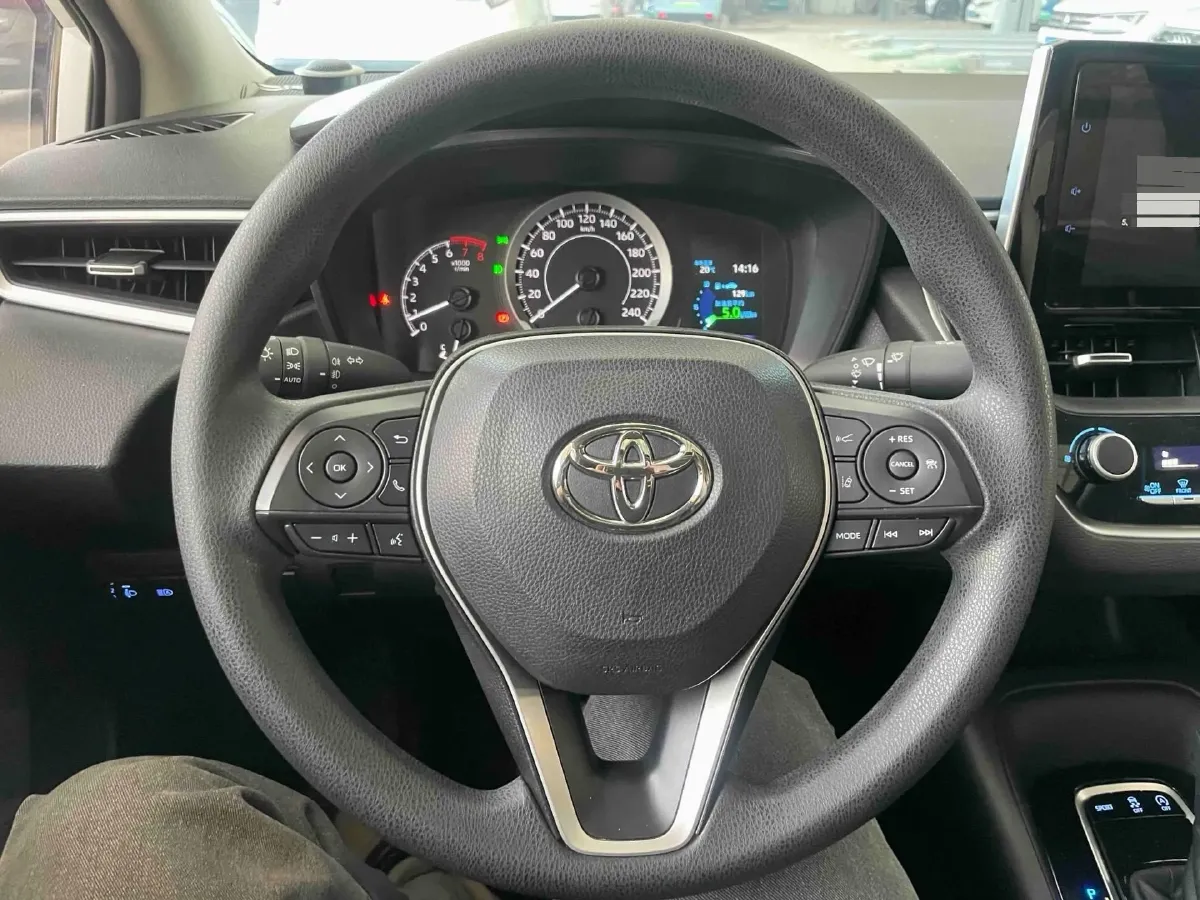 2021 Toyota Corolla 1.2T 116HP L4 CVT,autocango,china used car exporter,china ev exporter,chinese used car exporter,chinese used ev exporter