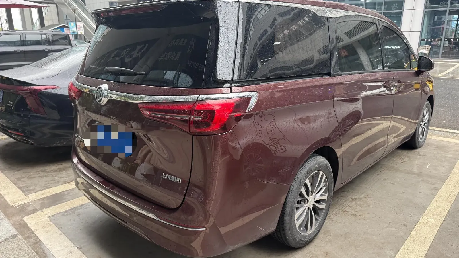 2022 Buick GL8 2.0T 237HP L4 9AT,autocango,china used car exporter,china ev exporter,chinese used car exporter,chinese used ev exporter