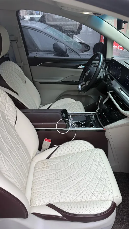 2022 Buick GL8 2.0T 237HP L4 9AT,autocango,china used car exporter,china ev exporter,chinese used car exporter,chinese used ev exporter