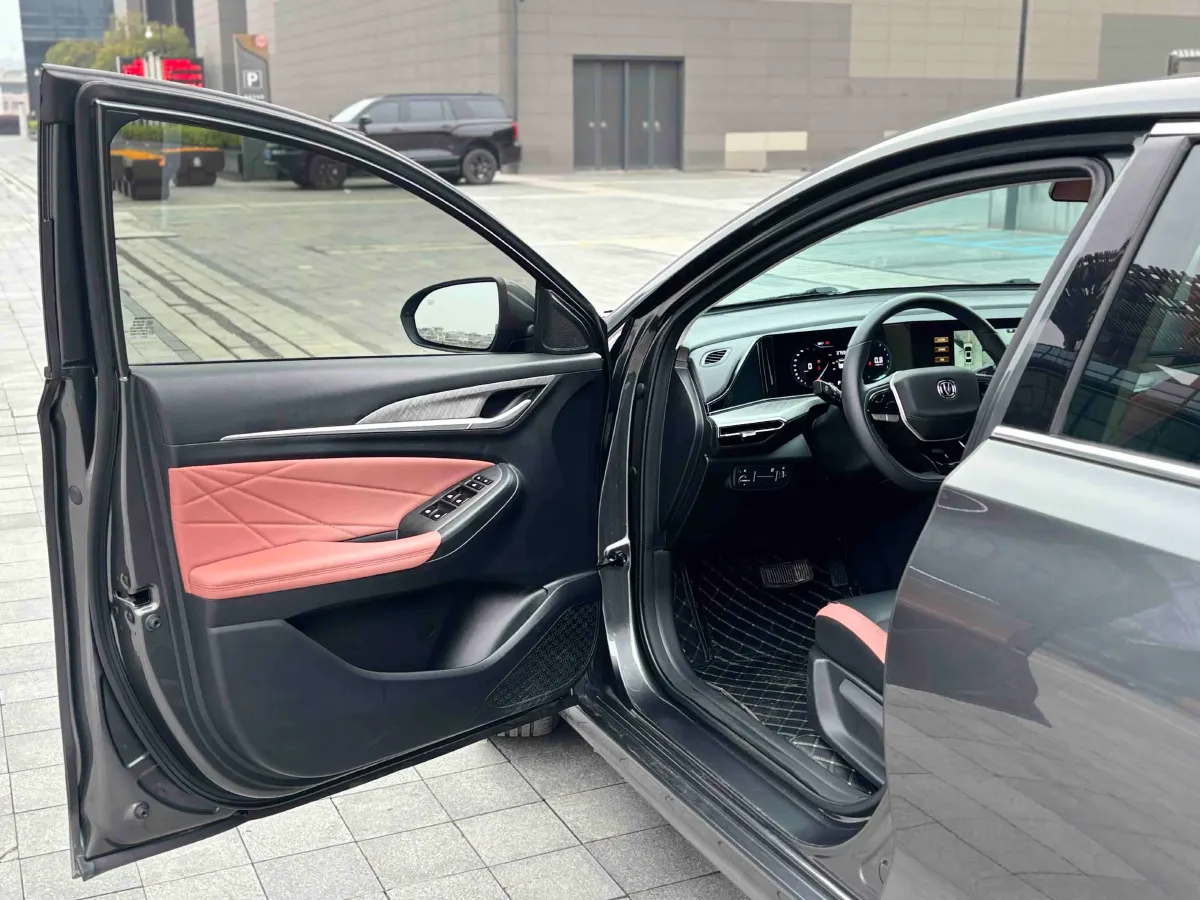 2023 ChangAn Eado 1.4T 160HP L4 7DCT,autocango,china used car exporter,china ev exporter,chinese used car exporter,chinese used ev exporter