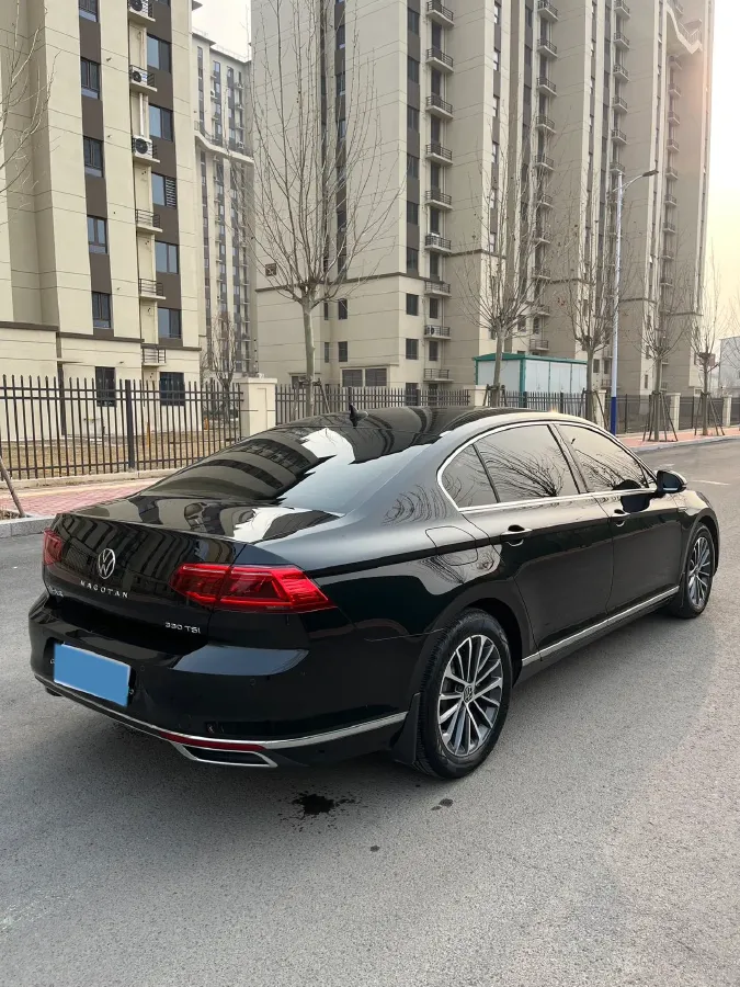 2020 Volkswagen Magotan 2.0T 186HP L4 7DCT,autocango,china used car exporter,china ev exporter,chinese used car exporter,chinese used ev exporter