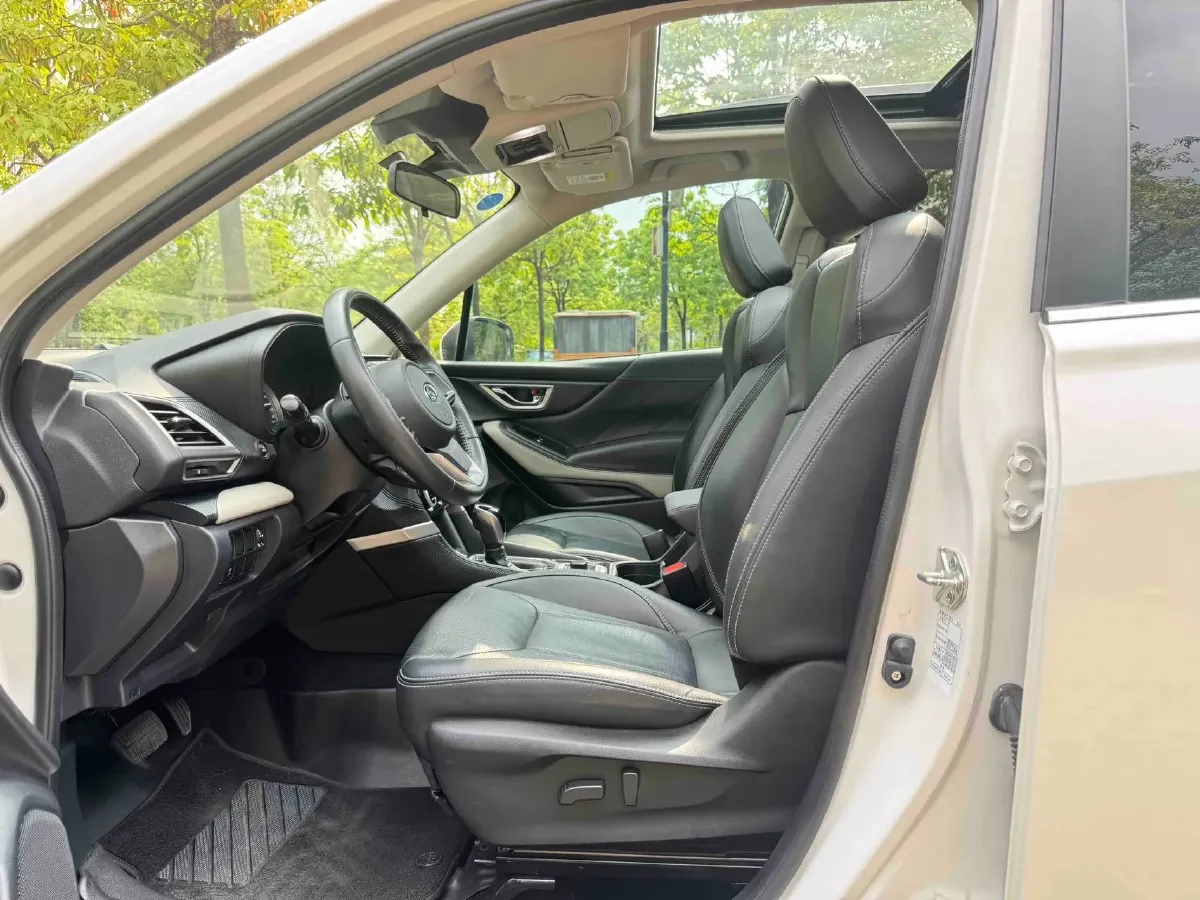 2022 Subaru Forester 2.0L 154HP H4 CVT,autocango,china used car exporter,china ev exporter,chinese used car exporter,chinese used ev exporter