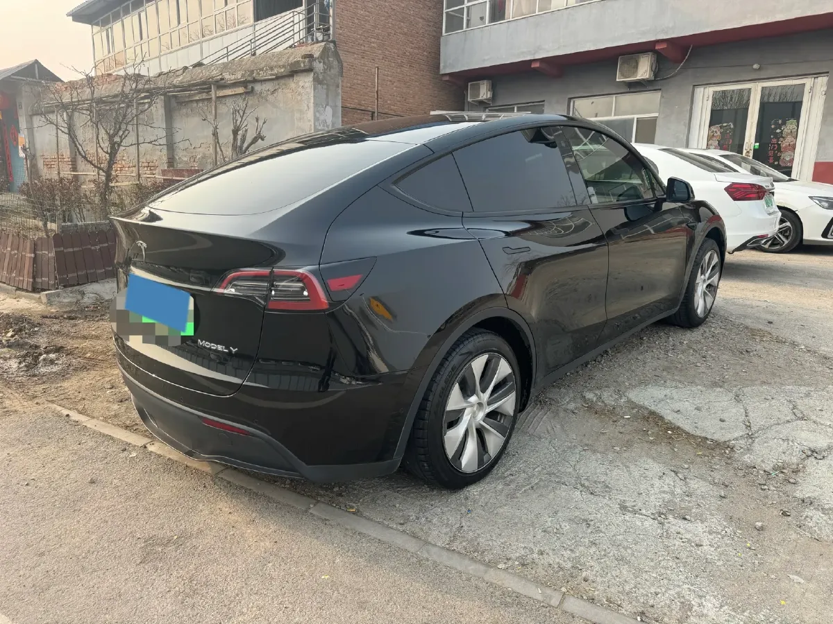 2022 Tesla Model Y BEV 60KWH,autocango,china used car exporter,china ev exporter,chinese used car exporter,chinese used ev exporter