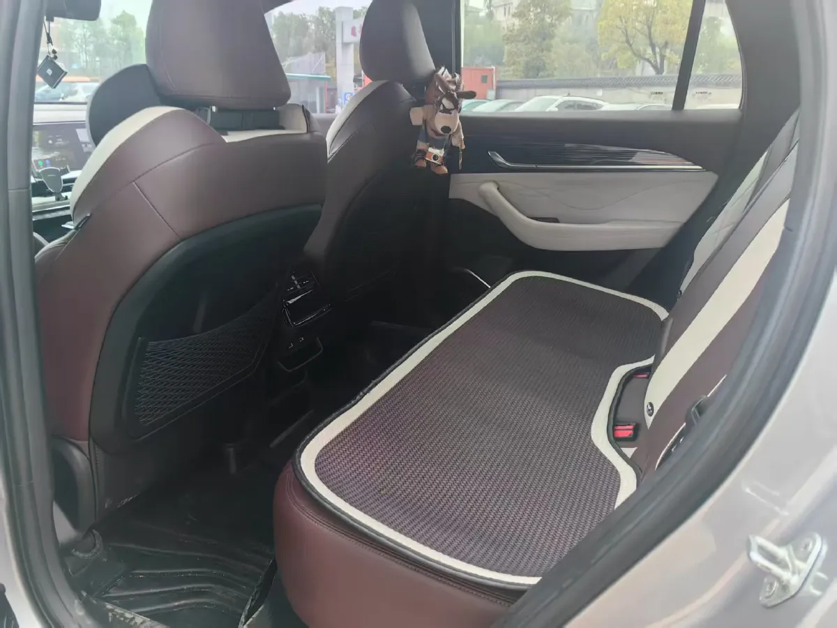 2021 Geely Monjaro 2.0T 218HP L4 7DCT,autocango,china used car exporter,china ev exporter,chinese used car exporter,chinese used ev exporter