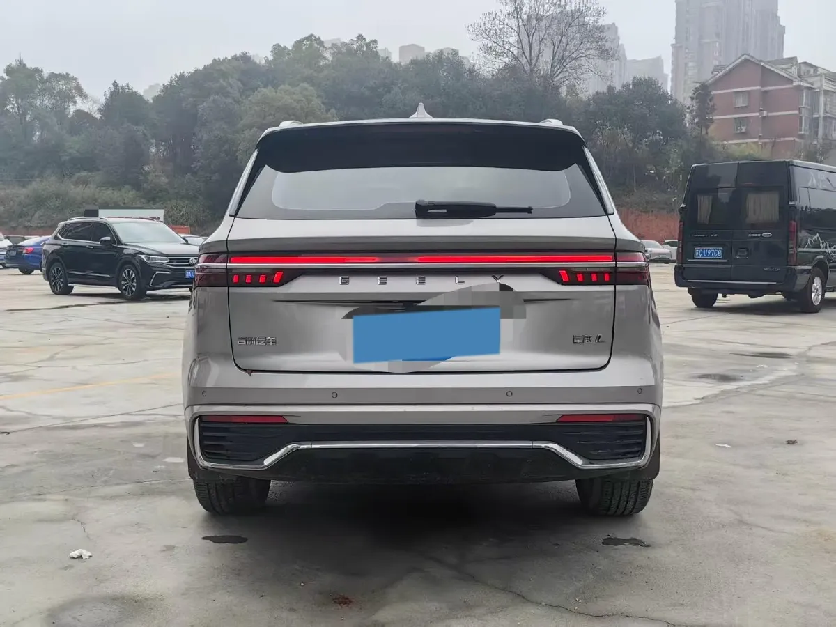 2021 Geely Monjaro 2.0T 218HP L4 7DCT,autocango,china used car exporter,china ev exporter,chinese used car exporter,chinese used ev exporter
