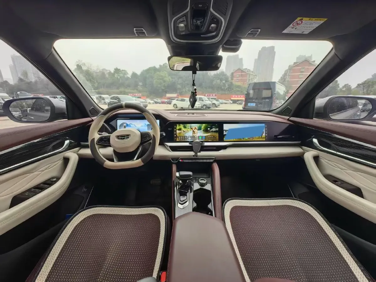 2021 Geely Monjaro 2.0T 218HP L4 7DCT,autocango,china used car exporter,china ev exporter,chinese used car exporter,chinese used ev exporter