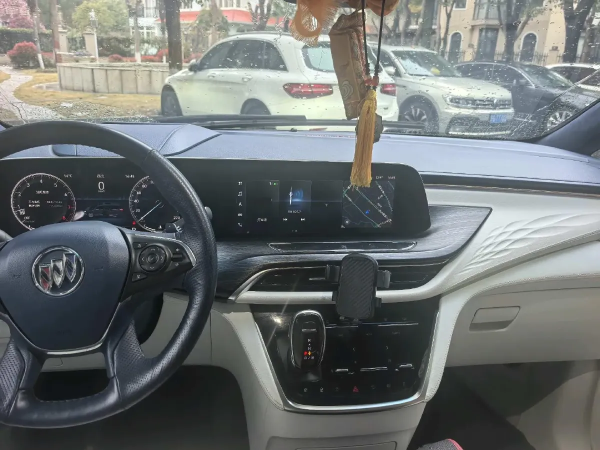 2020 Buick GL8 2.0T 237HP L4 9AT,autocango,china used car exporter,china ev exporter,chinese used car exporter,chinese used ev exporter