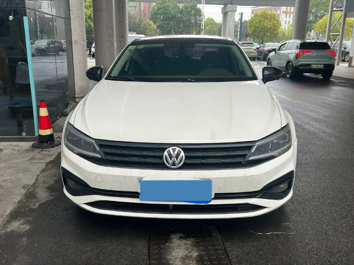 2021 Volkswagen Lamando 1.4T 150HP L4 7DCT,autocango,china used car exporter,china ev exporter,chinese used car exporter,chinese used ev exporter