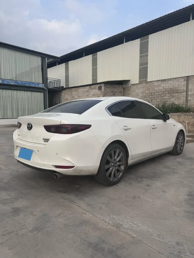 2021 Mazda 3 Axela 2.0L 158HP L4 6AT,autocango,china used car exporter,china ev exporter,chinese used car exporter,chinese used ev exporter
