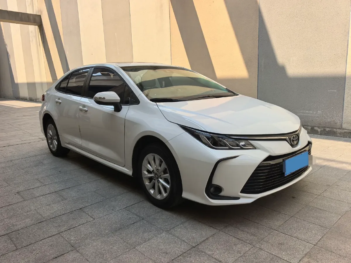 2021 Toyota Corolla 1.2T 116HP L4 CVT,autocango,china used car exporter,china ev exporter,chinese used car exporter,chinese used ev exporter