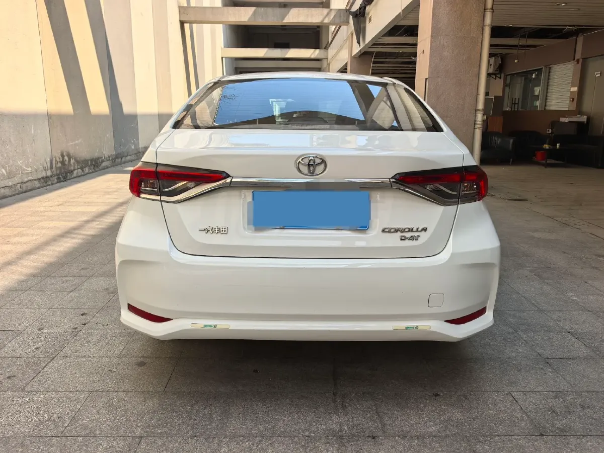 2021 Toyota Corolla 1.2T 116HP L4 CVT,autocango,china used car exporter,china ev exporter,chinese used car exporter,chinese used ev exporter