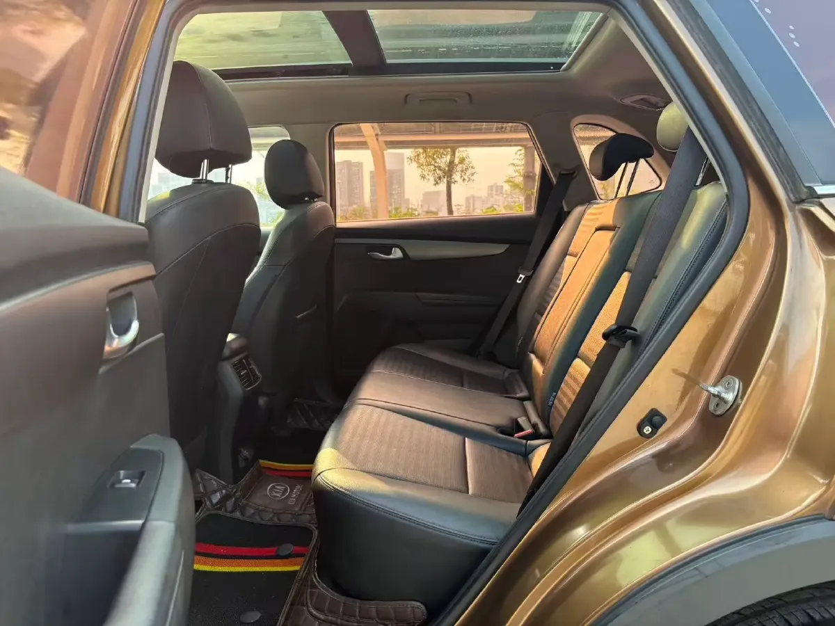 2018 Kia Sportage R 2.0L 160HP L4 6AT,autocango,china used car exporter,china ev exporter,chinese used car exporter,chinese used ev exporter