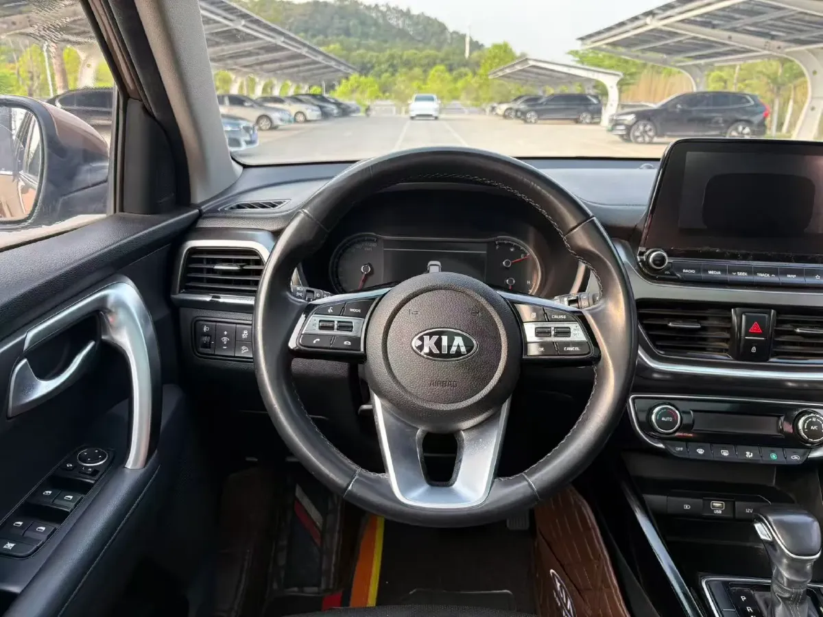 2018 Kia Sportage R 2.0L 160HP L4 6AT,autocango,china used car exporter,china ev exporter,chinese used car exporter,chinese used ev exporter