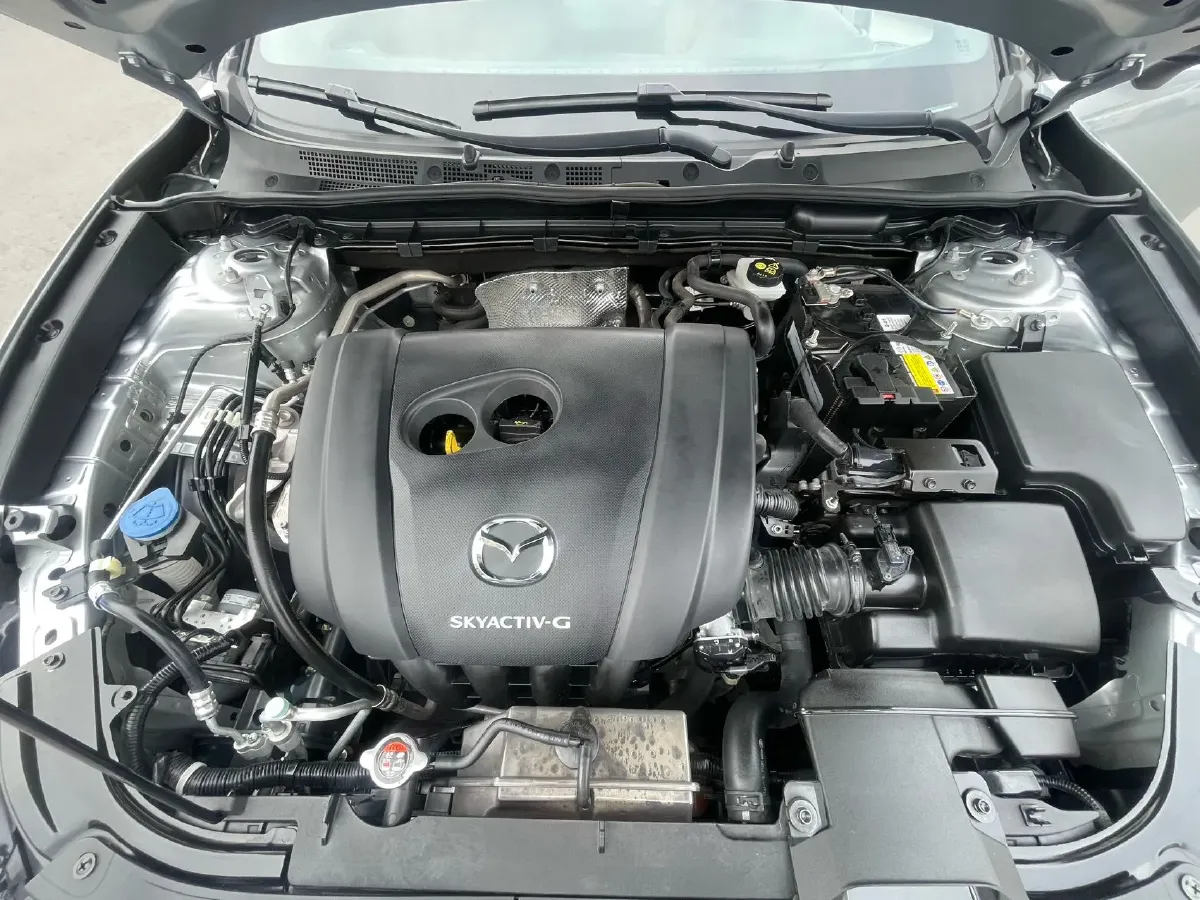 2021 Mazda CX-4 2.0L 158HP L4 6AT,autocango,china used car exporter,china ev exporter,chinese used car exporter,chinese used ev exporter