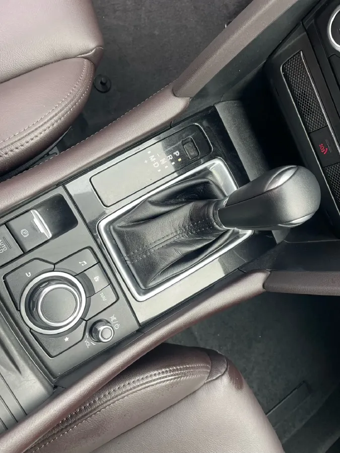 2021 Mazda CX-4 2.0L 158HP L4 6AT,autocango,china used car exporter,china ev exporter,chinese used car exporter,chinese used ev exporter